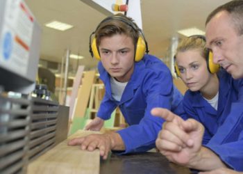 Técnica, metodológica y digitalización… Las nuevas materias que se ‘cuelan’ en la formación a docentes de FP