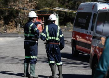 El dictamen de la comisión apunta al descontrol político en la tragedia de la mina de Cerredo