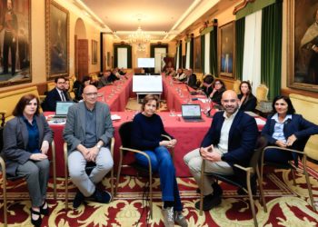 El Ayuntamiento busca un proyecto de Naval Azul «lo más completo posible, más del gusto de todos»