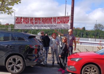 Y el parking de Portugal, «¿pa cuándo?»: El Polígono muestra su malestar ante «el perjuicio que vive el barrio» por el retraso