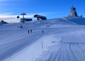 La Asociación Nieve y Montaña vuelve a denunciar retrasos en la gestión de las estaciones de esquí asturianas
