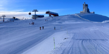 La Asociación Nieve y Montaña vuelve a denunciar retrasos en la gestión de las estaciones de esquí asturianas