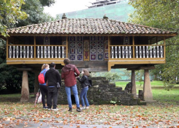 Un error adelanta la protección de los hórreos