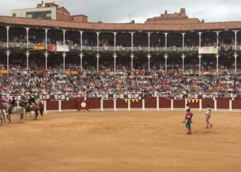 ¿Habrá menores de 16 años en la Feria de Begoña de este verano? El balón vuelve al ‘campo’ del Principado