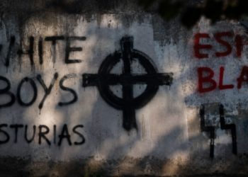‘Cacerías’, amenazas, agresiones, narcotráfico… Las ‘hazañas’ de los ocho ‘Whiteboys’ menores detenidos
