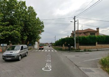Un turismo arrolla un patinete en Roces y deja herido de gravedad a su ocupante, de 24 años