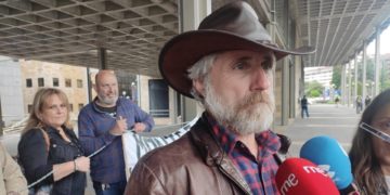 La caída de Valladares: el edil de Vecinos por Llanes dimite tras conocerse su acceso a documentos custodiados