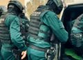 Tres horas de terror en Piedras Blancas: se hace fuerte en su casa y amenaza a su propio padre con un cuchillo