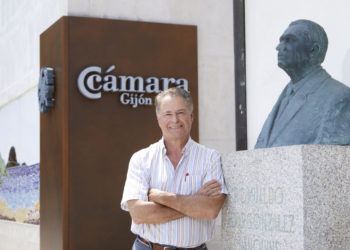 Félix Baragaño, rumbo a casi dos décadas liderando la Cámara de Gijón