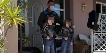 Los padres de los niños encerrados en la ‘casa de los horrores’ de Fitoria, condenados a 2 años y 10 meses de cárcel