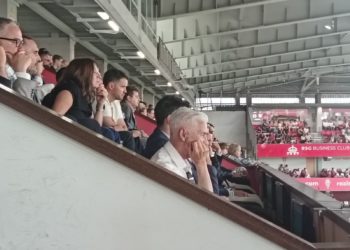El técnico argentino Larcarmón firma por el Sporting por una temporada