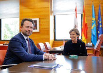 El pacto imposible vuelve a la mesa: PP y Foro, en el ojo del huracán