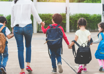 Llegar al trabajo y recoger a los hijos: la ley refuerza las opciones de conciliación para miles de familias