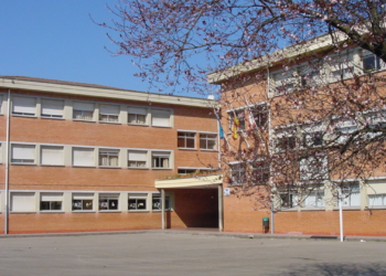 Las familias del Río Piles dicen basta: protesta por los episodios de violencia en un aula de Primaria