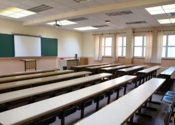¿Talento académico, pero escasos recursos? Vuelven las becas ‘Apadrinamiento’ de la Fundación ‘Sara López Falcón’