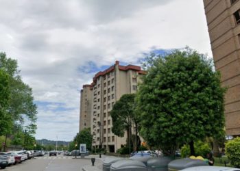 Fallece un joven al caer desde un edificio de gran altura en la avenida Torcuato Fernández Miranda