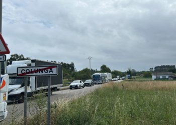El corte de la Autovía del Cantábrico obligó a conductores a retroceder para desviarse por la N-634