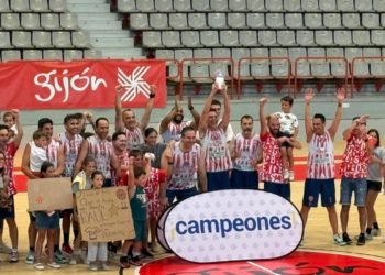 Una mañana de baloncesto para recordar: Gijón Basket ganala liga de padres tras una final épica