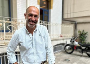 La oposición pone el foco en la «falta de transparencia» del Ayuntamiento tras el cese de Oliver Suárez como presidente de Divertia