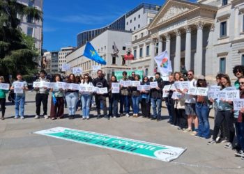 Los docentes de asturiano y eonaviego volverán a las calles el 8 de julio: «Los plazos no se están cumpliendo»