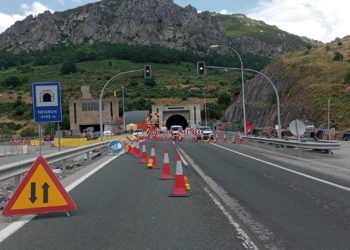 El masivo incidente del martes en el Negrón lleva al Principado a exigir «más seguridad y transparencia» a Transportes