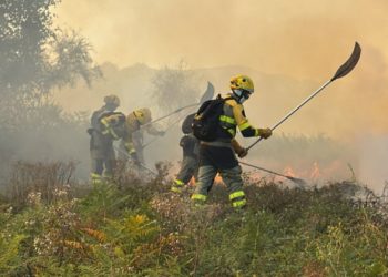Mientras España mira a Guadalajara, Cangas del Narcea, Degaña e Ibias están en riesgo ‘muy alto’ por incendios forestales
