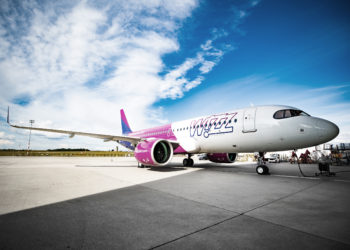 La aerolínea de bajo coste Wizz Air llega a Asturias en octubre con tres conexiones