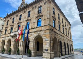Un fallo eléctrico deja fuera de servicio los sistemas electrónicos del Ayuntamiento de Gijón