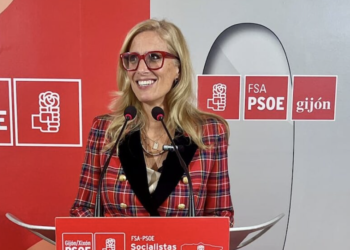 Lara Martínez, la apuesta de Monchu para frenar a Carmen Moreno en las primarias del PSOE de Gijón