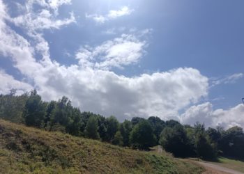 Cuenta atrás para el eclipse: lo que hay que saber sobre el pronóstico y las zonas donde no se podrá acudir en coche
