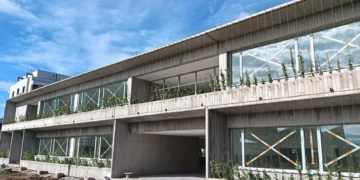 Polémica en Nuevo Roces: el futuro colegio ‘Xosefa de Xovellanos’ iniciará el nuevo curso sin comedor escolar