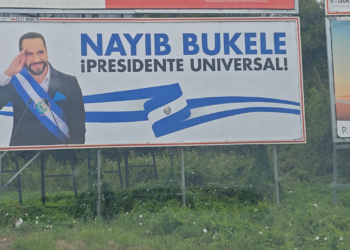 ¿Qué hace Bukele en Asturias? Los carteles del presidente de El Salvador que han desatado la bronca en el Principado