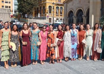El «sí, quiero» más olímpico de Gijón: María López reúne a las estrellas de las RedSticks