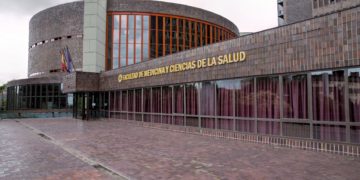 El Principado y la Universidad de Oviedo crean dos cátedras centradas en la salud mental y el análisis inteligente de datos
