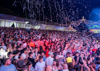 Contrueces quiere convertir sus fiestas en las más rojiblancas: «Esto es barrio, es corazón»