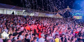 Contrueces quiere convertir sus fiestas en las más rojiblancas: «Esto es barrio, es corazón»