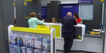 Adiós a las colas de Tráfico: estos son los trámites de la DGT que los asturianos ya pueden hacer en Correos