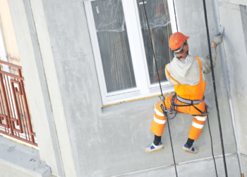 Lo que está pasando con las reparaciones de los edificios en Asturias preocupa a los administradores de fincas
