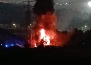 Nuevo incidente en Arcelor: un incendio nocturno obliga a intervenir en el túnel de Aboño a Veriña