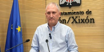 El PSOE quiere que Martínez Salvador comparezca por las contrataciones de Divertia