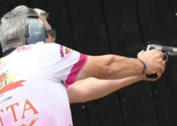 El agente gijonés Eugenio Alonso firma dos podios en el Campeonato de Asturias de recorridos de tiro de arma corta