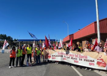 «Una frontera social»: CCOO exige acabar con el peaje del Huerna y denuncia que cuesta más de 16 euros por viaje