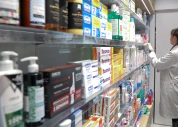 La primera farmacia de Nuevo Roces, cada vez más cerca: la lucha de los vecinos da sus primeros frutos