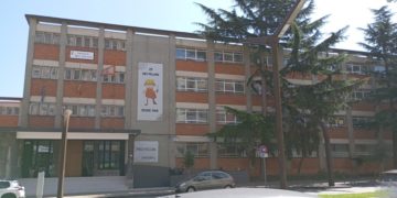 Filtraciones de agua e intervenciones pendientes: SUATEA alerta de la situación en el Rey Pelayo y en Los Campos