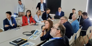 Gijón se juega en Bruselas su futuro logístico: así es el megaproyecto que conectará El Musel y Zalia