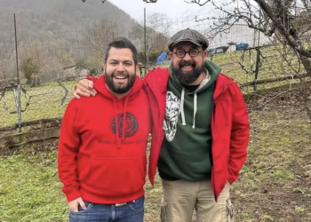 «No existe contradicción alguna»: David Acera defiende su proyecto turístico con Rosón