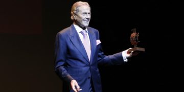 La ‘resurrección’ de Arturo Fernández cae en las manos de Miguel Arrontes, quien en 2023 ‘revivió’ a ‘Rambal’
