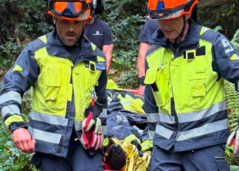 Complicado rescate en la Cruz de Priena: una senderista de 21 años no podía seguir caminando