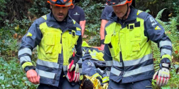 Complicado rescate en la Cruz de Priena: una senderista de 21 años no podía seguir caminando