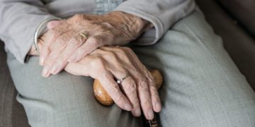 Asturies avieya: cuasi tres mayores por cada menor de 15 años